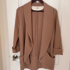 Wilfred blazer, like new. Size small